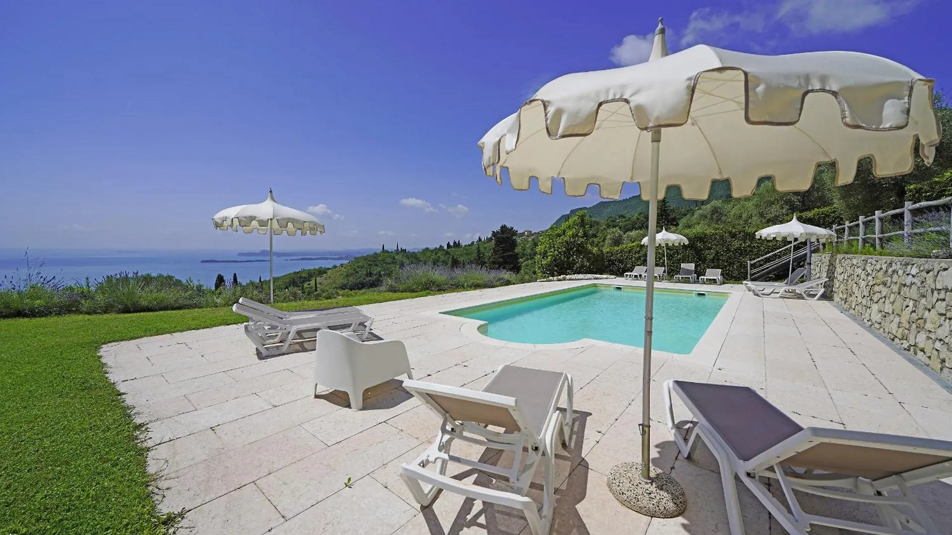 Apartment Ca Bianca Zero By Garda Fewo Toscolano Maderno Italy